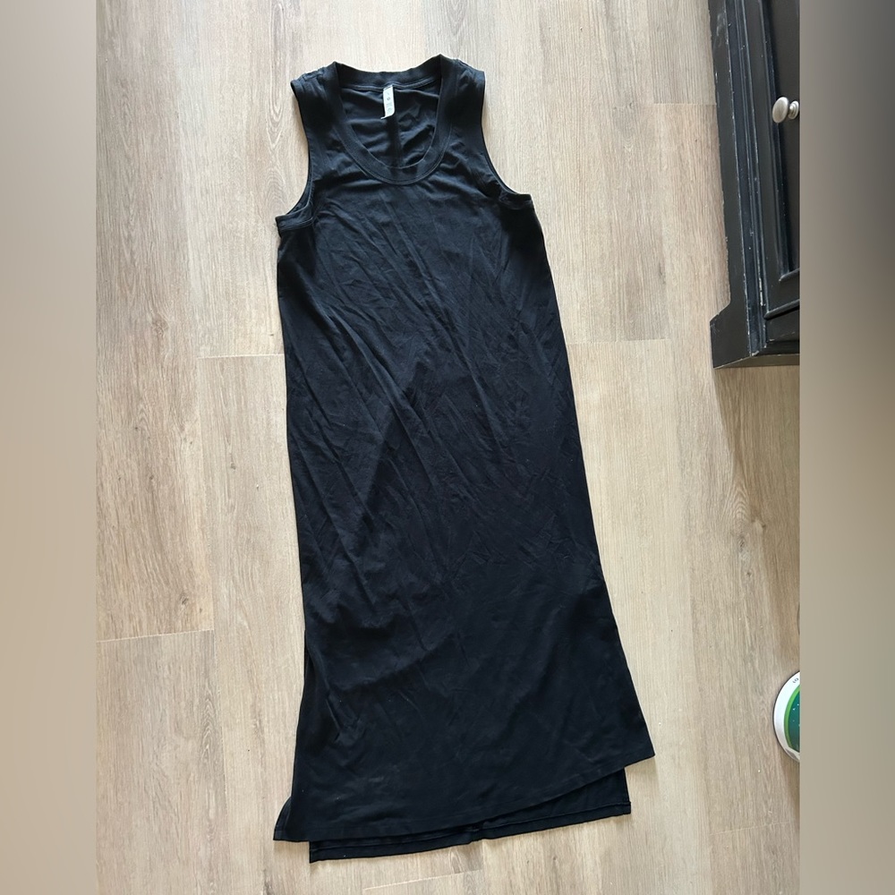 Lululemon Maxi dress.